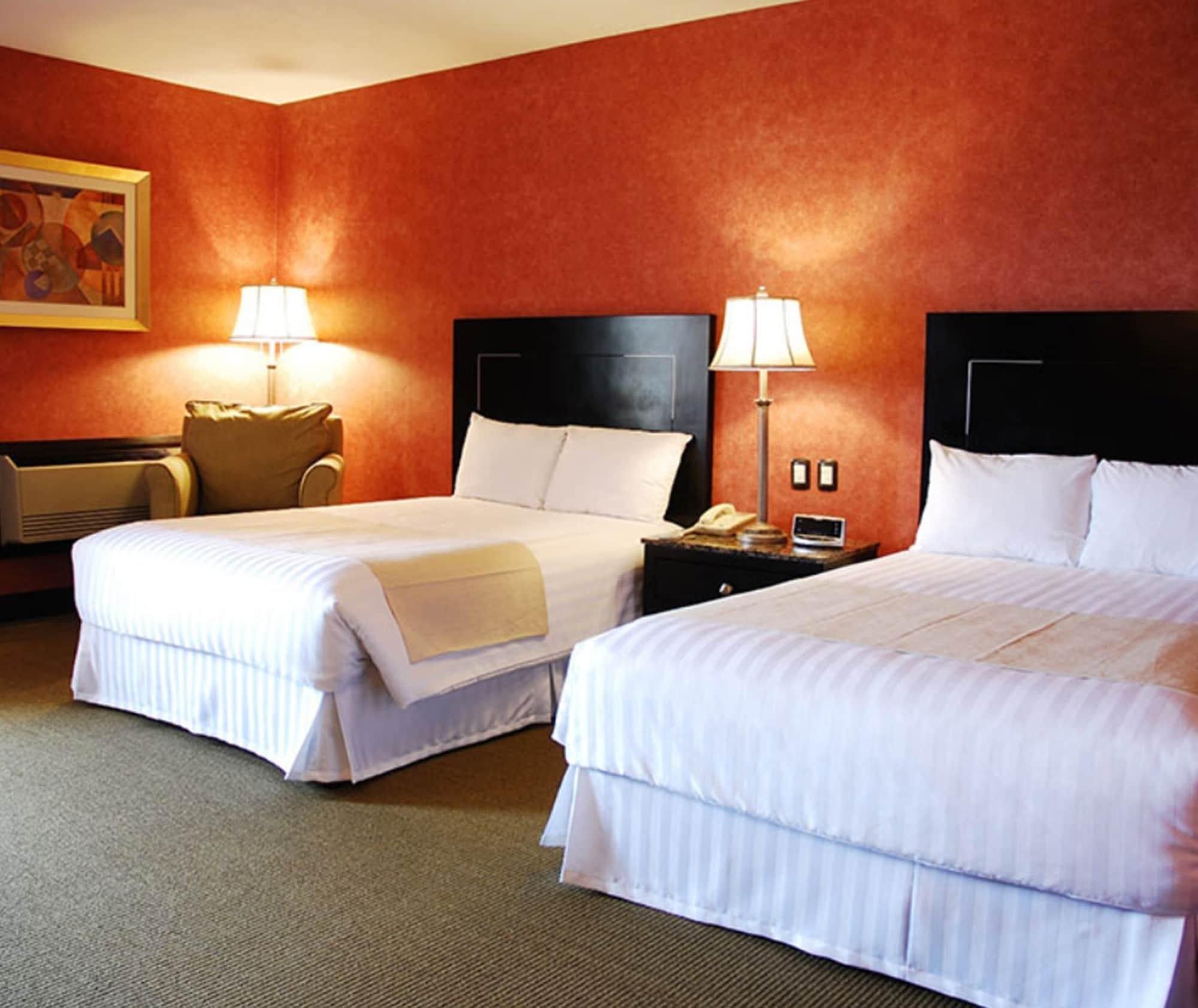Royal Garden Reynosa Hotel Bagian luar foto